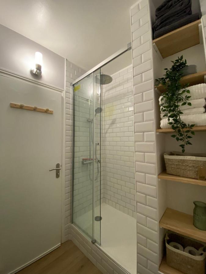 Appartement Cosy Pres De La Gare Avec Parking Saint-Pierre-des-Corps Ngoại thất bức ảnh